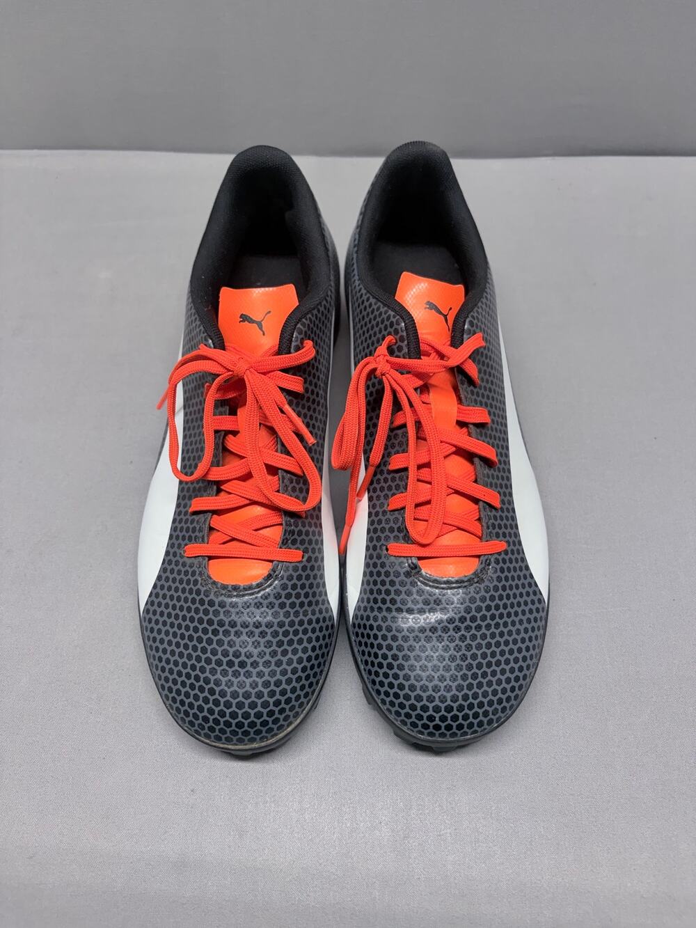 Puma Spirit TT Men's Turf Soccer Cleats Grey Orange White 104499-06 Size 10.5